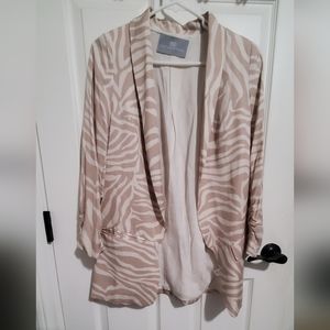 Woman's neutral zebra print blazer size S oversize